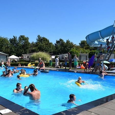 Kleintje Beer Villa Baarland Exteriör bild