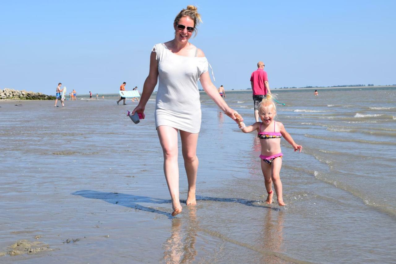 Kleintje Beer Villa Baarland Exteriör bild